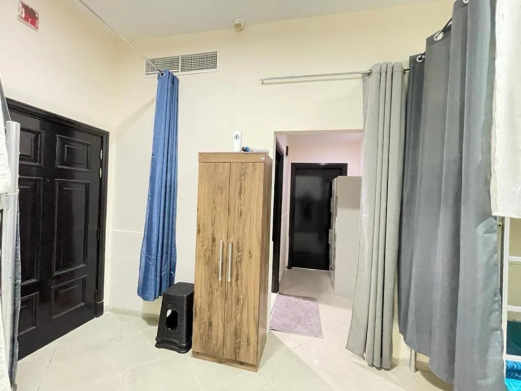 Al Raea Hostels Near Adcb Metro Station Dubai